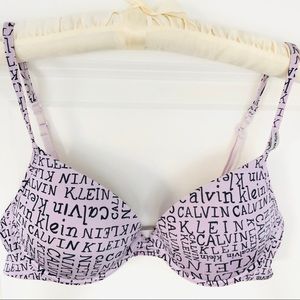 Calvin Klein Convertible Bra Push-up size 34B